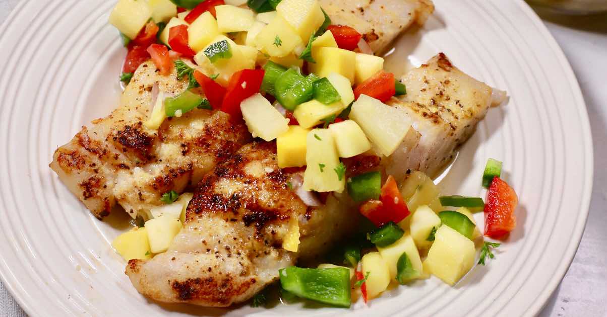 grilled grouper with pineapple salsa